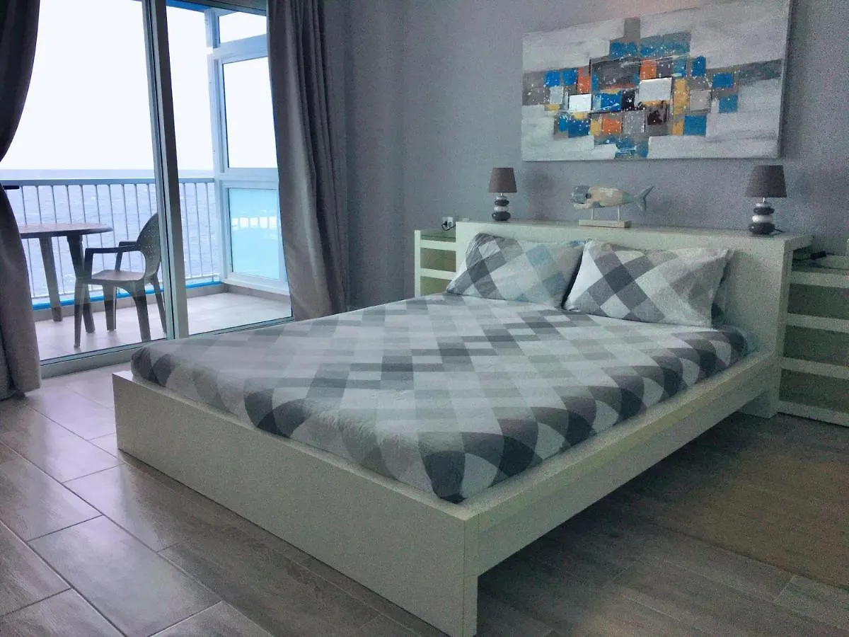 Mesa Del Mar Sunset Dream Vacational Rental Home Puerto de la Madera 0*,  スペイン