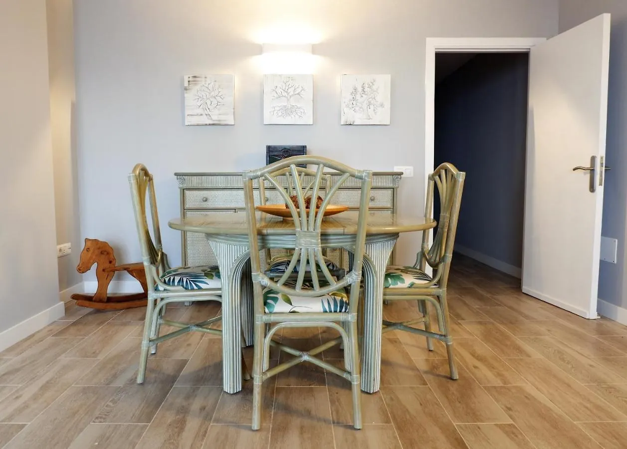 アパート Mesa Del Mar Sunset Dream Vacational Rental Home Puerto de la Madera スペイン